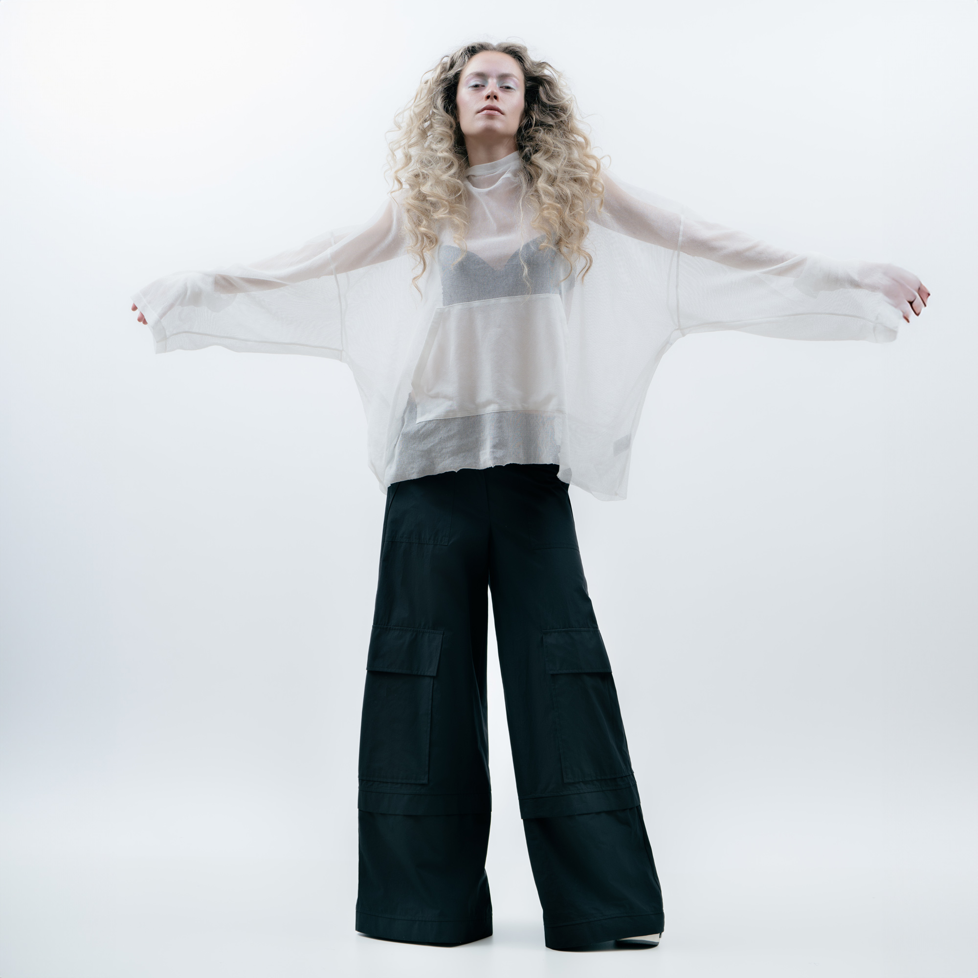 HREN Pants – XD XENIA DESIGN on model
