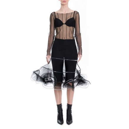 Hlače ADEJ – XD XENIA DESIGN na modelu
