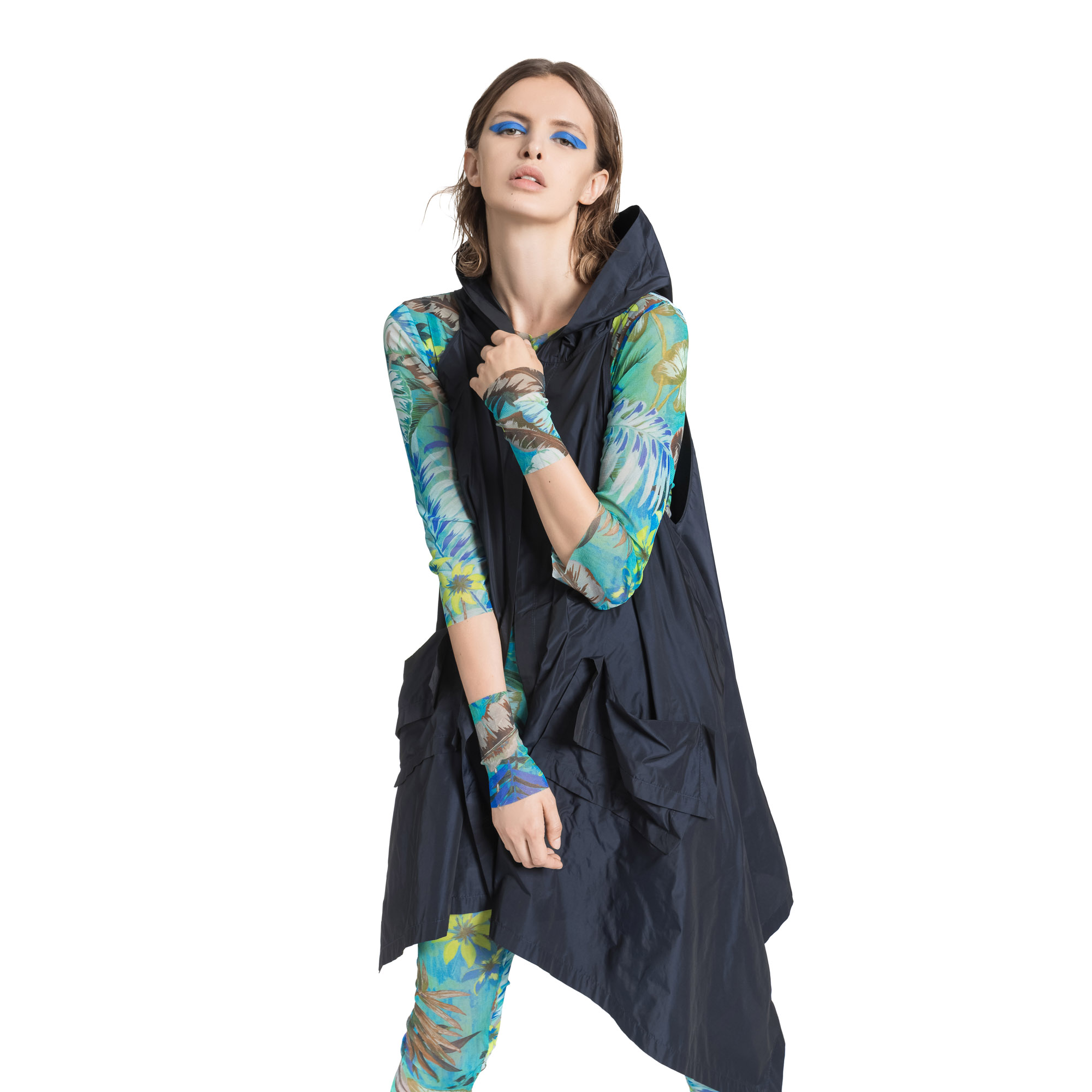 OLIB Sleeve – XD XENIA DESIGN on model